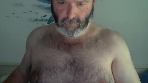 Snapshot of midhir chatting on January 29, 3:58 pm kike online show from January 29, 3:58 pm