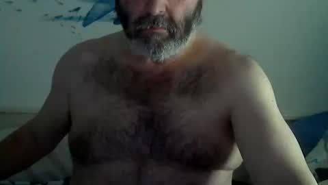 Snapshot of midhir chatting on January 29, 7:00 pm kike online show from January 29, 7:00 pm