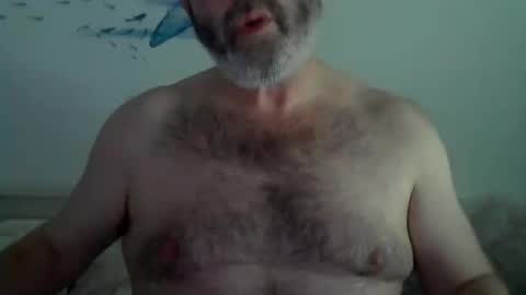 Snapshot of midhir chatting on February 14, 4:20 pm kike online show from February 14, 4:20 pm