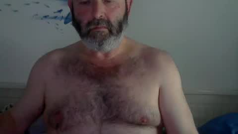 Snapshot of midhir chatting on March 4, 6:18 pm kike online show from March 4, 6:18 pm