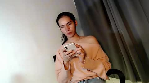 Snapshot of midnight_mystique18 chatting on March 5, 6:59 pm midnight_mystique18 online show from March 5, 6:59 pm