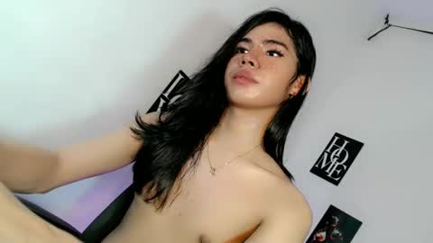 midnight_mystique18 online show from May 2, 5:51 pm