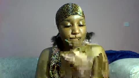 Snapshot of midnight_sexy chatting on July 29, 11:08 am midnight_sexy online show from July 29, 11:08 am