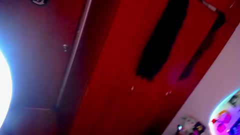 Snapshot of midnightcandy888 chatting on January 7, 2:19 pm Pola INDEPENDENT MODEL online show from January 7, 2:19 pm