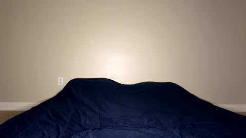 Snapshot of midnightcouple00 chatting on November 24, 8:47 am SexyLatinaCouple online show from November 24, 8:47 am