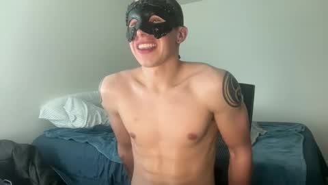 Snapshot of midnightmasc chatting on March 21, 8:12 pm midnightmasc online show from March 21, 8:12 pm