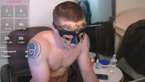 midnightmasc online show from May 5, 6:27 pm