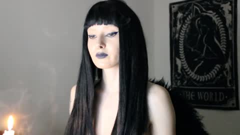 midnightsiren online show from March 30, 10:11 pm