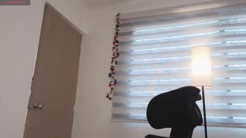 midori__san online show from October 15, 3:12 pm