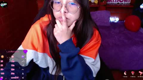 Midori 7u7 online show from May 5, 3:31 pm