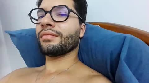 Sam online show from November 8, 3:01 pm