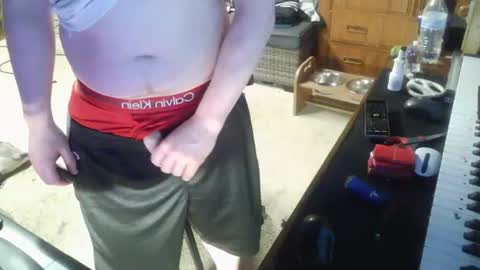 Snapshot of midtownhustler chatting on July 2, 10:05 pm midtownhustler online show from July 2, 10:05 pm