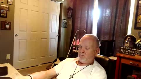 midwestdad09 online show from October 31, 4:41 pm