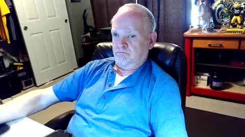 midwestdad09 online show from April 10, 6:34 pm
