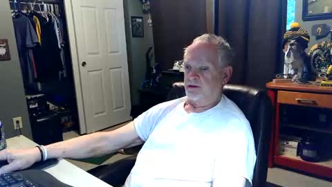 midwestdad09 online show from May 16, 12:48 pm