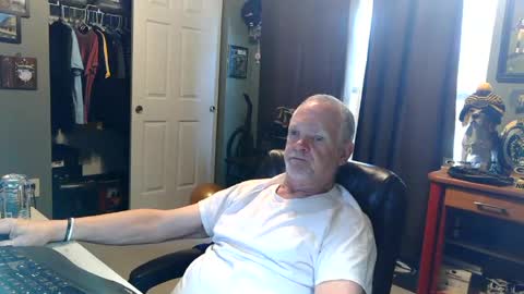 midwestdad09 online show from June 26, 1:37 pm