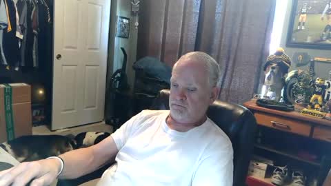 midwestdad09 online show from July 8, 5:50 pm