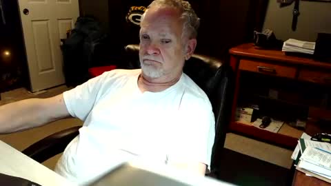 midwestdad09 online show from July 29, 12:42 am