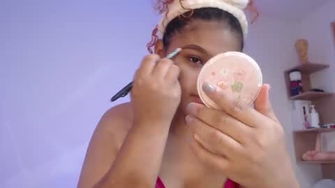 Snapshot of miel_alisha chatting on July 30, 3:33 pm miel online show from July 30, 3:33 pm