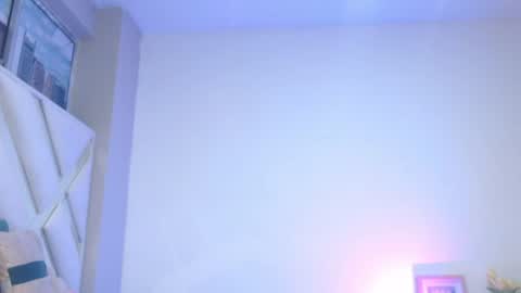 Snapshot of miel_alisha chatting on August 1, 1:10 pm miel online show from August 1, 1:10 pm