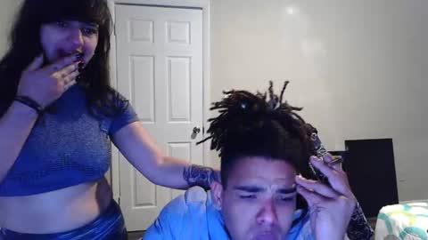 mifriend1998 online show from March 19, 8:18 am