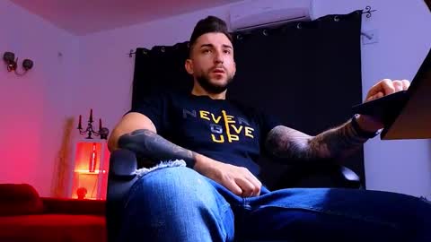 MightyAaron online show from September 14, 1:49 am