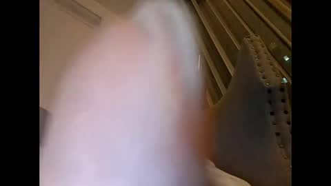 Snapshot of mightymandingo chatting on April 12, 6:40 am Mightymandingo online show from April 12, 6:40 am
