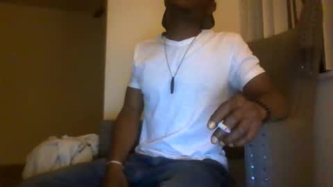 Snapshot of mightymandingo chatting on May 3, 3:34 am Mightymandingo online show from May 3, 3:34 am