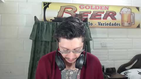 Snapshot of miguel__98 chatting on April 30, 1:28 pm Miguel Independent Model online show from April 30, 1:28 pm