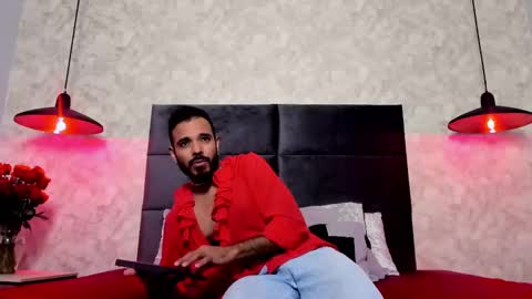 miguelsanfrancisco online show from September 18, 3:47 pm