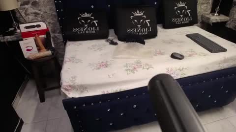 Snapshot of miha_califa chatting on November 11, 12:16 pm miha_califa online show from November 11, 12:16 pm