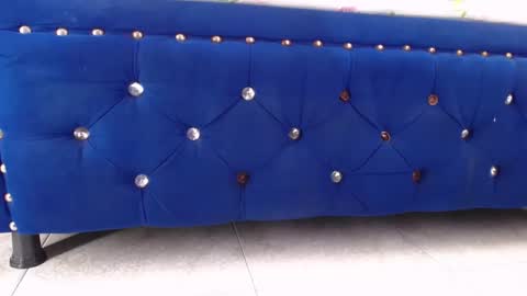 Snapshot of miha_califa chatting on December 3, 12:14 pm miha_califa online show from December 3, 12:14 pm