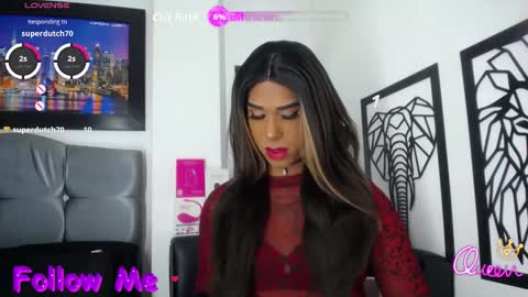 Snapshot of miha_califa chatting on May 21, 12:56 pm miha_califa online show from May 21, 12:56 pm