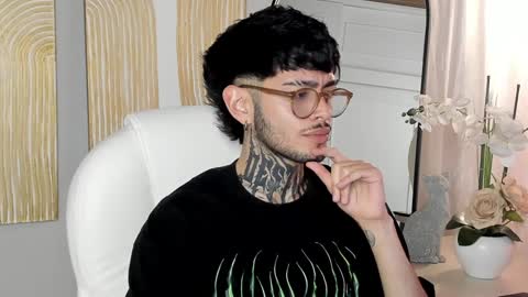 MIHAIL LEROY finally independent model online show from January 22, 2:26 am