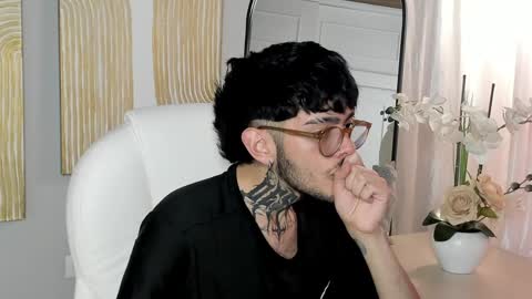 MIHAIL LEROY finally independent model online show from January 24, 2:49 am