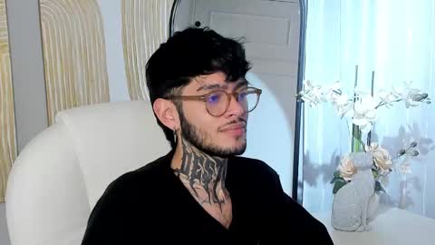 MIHAIL LEROY finally independent model online show from February 28, 2:20 am