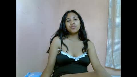 mihpretties online show from January 9, 8:21 pm