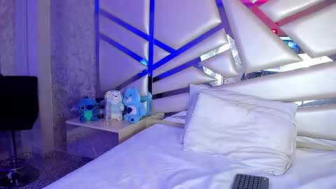 MIA 3 online show from November 1, 4:25 am