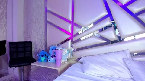 MIA 3 online show from November 11, 6:02 am