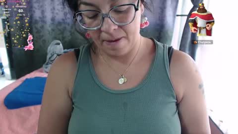 Snapshot of miia_big1boobs chatting on October 24, 8:38 pm miia big1boobs online show from October 24, 8:38 pm