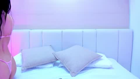 Snapshot of miia_blaze chatting on June 27, 11:48 am Mia online show from June 27, 11:48 am
