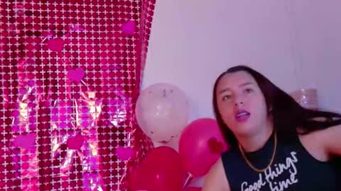 mia online show from February 17, 10:12 am