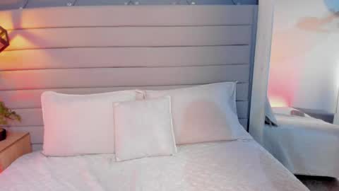 Snapshot of miia_ferrari chatting on May 30, 12:57 pm miia_ferrari online show from May 30, 12:57 pm