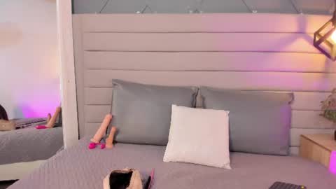 miia_ferrari online show from June 30, 1:45 pm