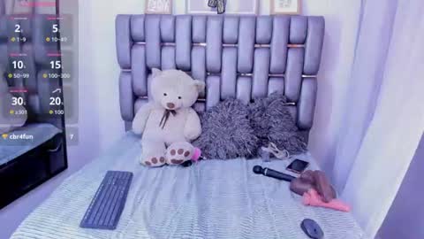 Snapshot of miia_rousee_ chatting on July 9, 12:58 am ROUSSE online show from July 9, 12:58 am
