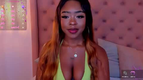 Snapshot of miia_schwarz chatting on September 24, 1:03 pm Miia Schwarz online show from September 24, 1:03 pm