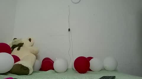 miia_smiith_0 online show from June 3, 8:36 pm
