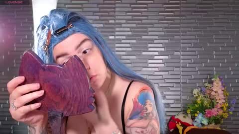 Ma -  online show from November 25, 9:15 pm