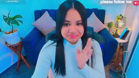 Snapshot of miiaa7_ chatting on June 22, 10:45 am Ma is my name I invite you to check out my wish list for my birthday online show from June 22, 10:45 am