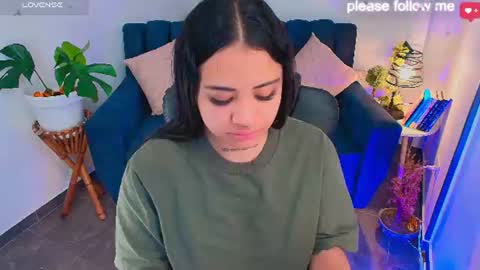 Snapshot of miiaa7_ chatting on July 15, 12:32 pm Ma is my name I invite you to check out my wish list for my birthday online show from July 15, 12:32 pm